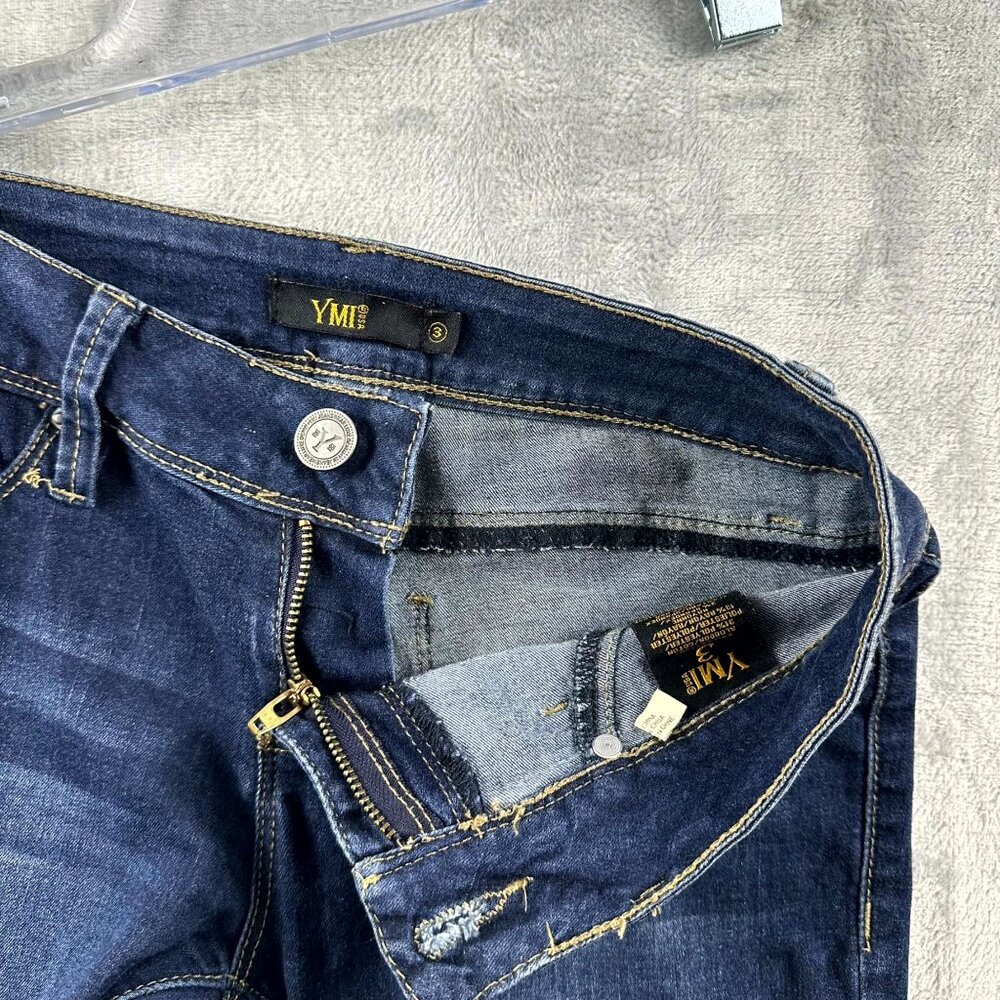 YMI Women's Super Skinny Denim Jeans Stone Wash Flat Front Blue Size 3 - Picture 2 of 7